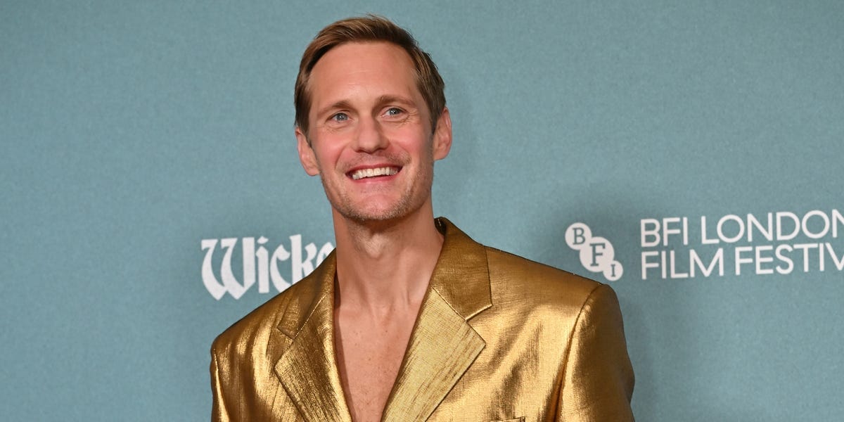 Alexander Skarsgård Graduates From the Kinky Boot to the Naked Shoe