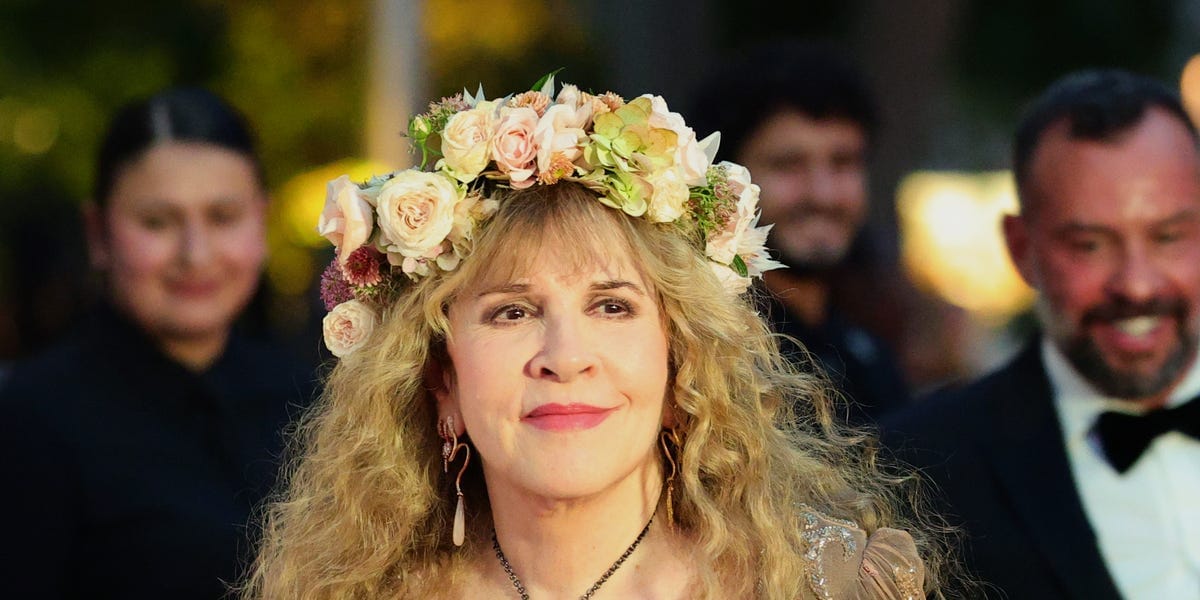 Stevie Nicks Brings Fairy Energy in a Flower Crown at the New York City Ballet Fall Fashion Gala