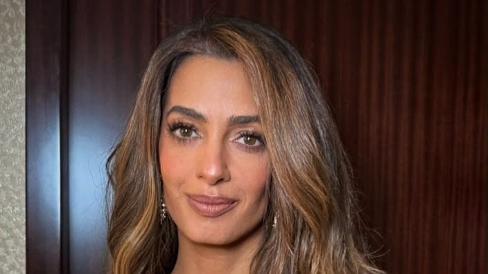 A Major Haircut and Movie Star Inspo: Inside Amal Clooney’s Glam at the 2026 Albies