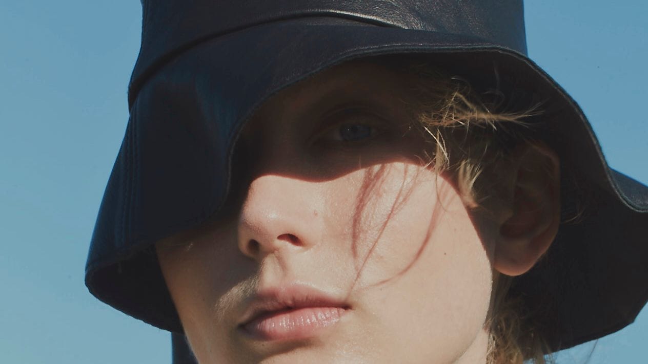 7 Best Non-Comedogenic Sunscreen Formulas That Won’t Break You Out