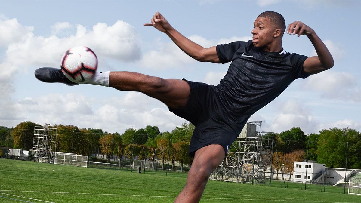 Can Nike Win Back Its Athletes?