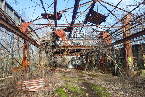 Abandoned Cedar Hill Rail Yard (North Haven, CT)