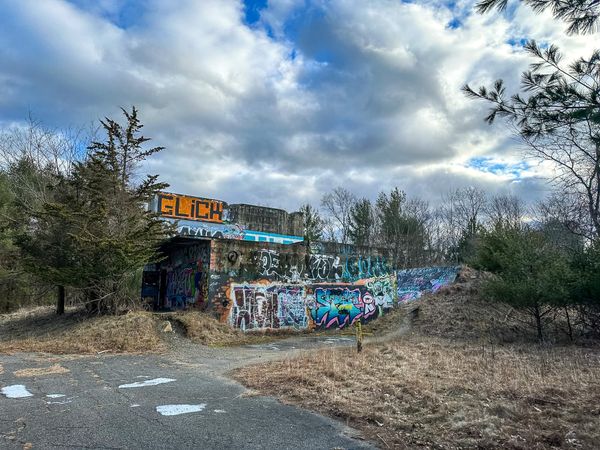 Building 83 (Hingham, MA)