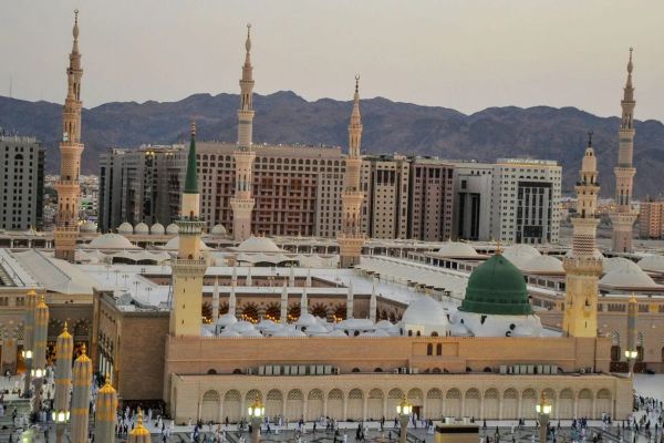 Masjid-e-Nabawi: A Historical Timeline