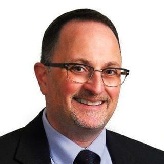 🗞️ Selling Your Portfolio w/ Paul Albergo (Bloomberg Industry)