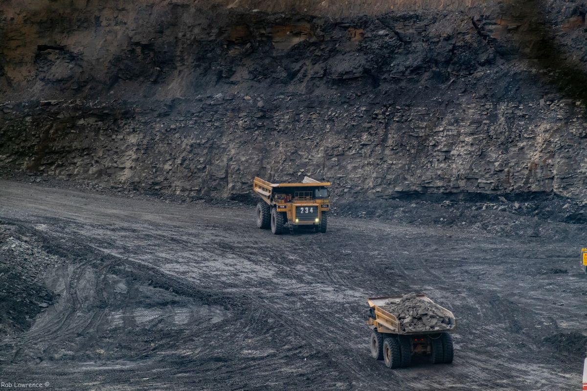 China Ends All Restrictions on Australian Coal Imports