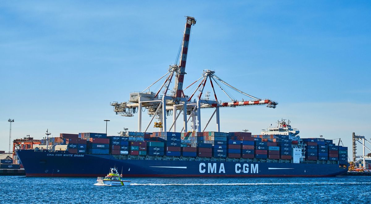 China and Australia Trade Surges with Double-Digit Growth Amid Improved Ties