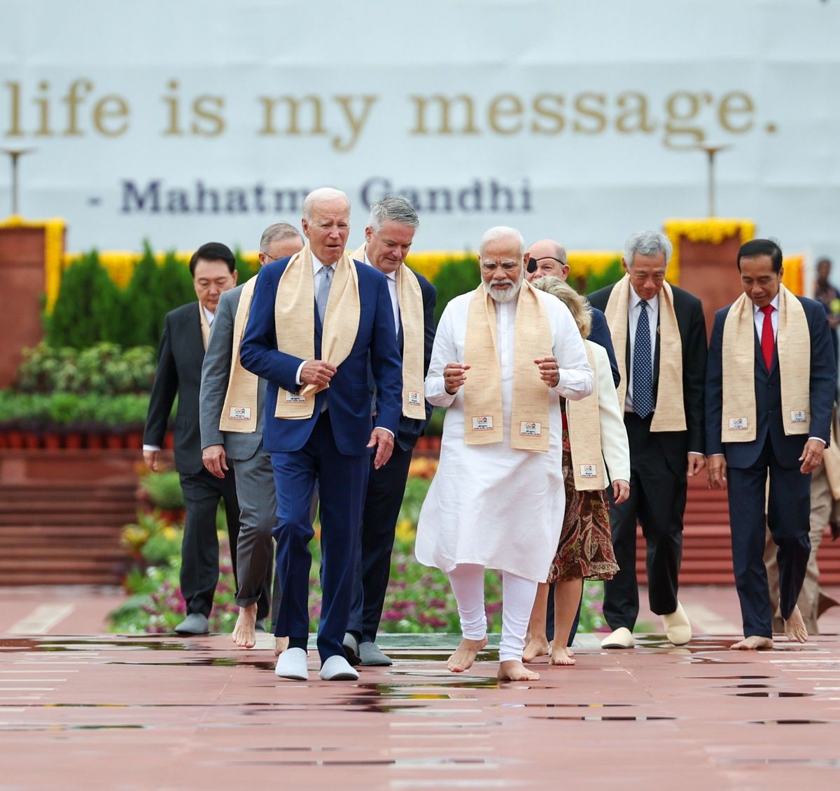 Biden Snags Spotlight at G20 Summit in Absence of Xi and Putin