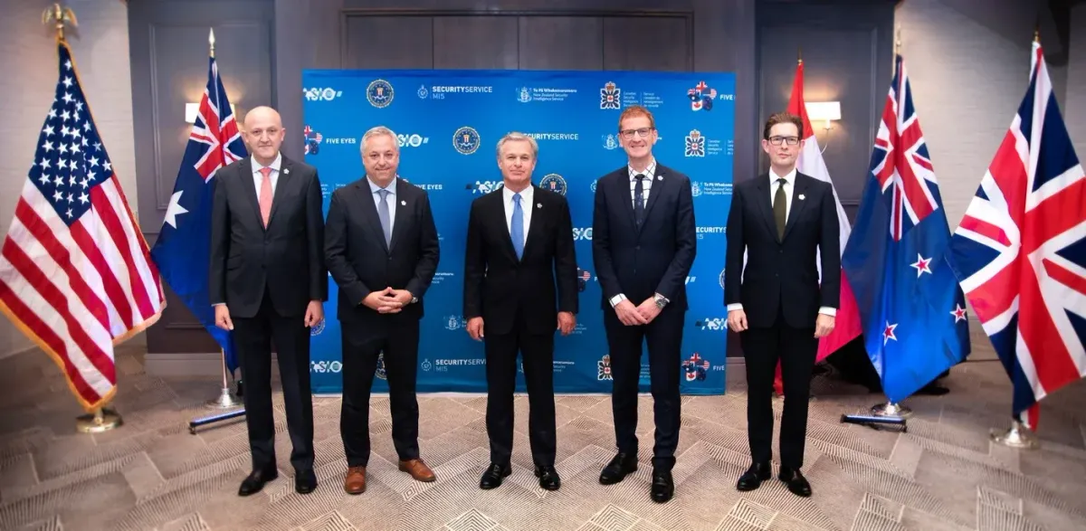 Western Spy Chiefs Sound Alarm on Chinese Espionage at Silicon Valley Meeting