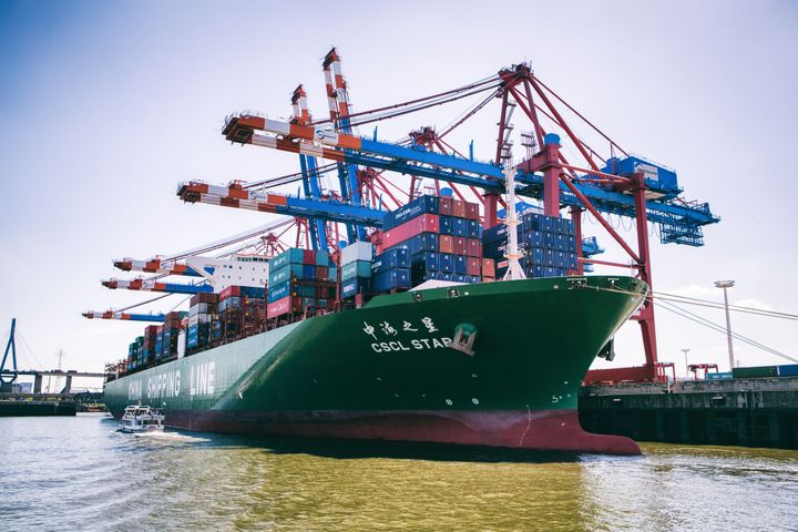 Export Surge Hits China's Richest County Amid Tensions with US