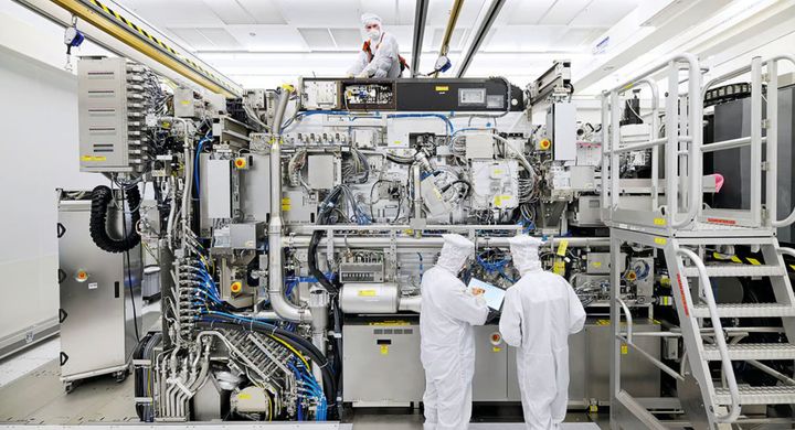 Dutch Plan More Export Restrictions on Chip-making Machines