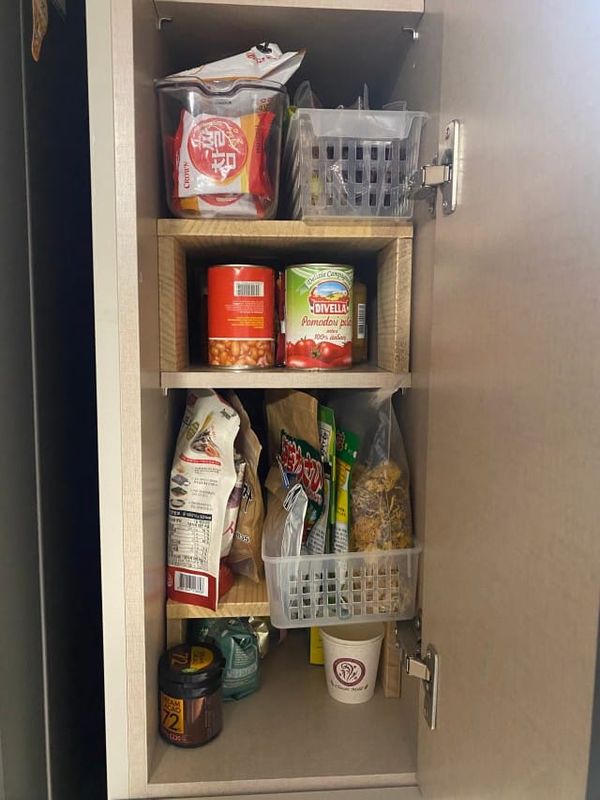 목재재단 서비스로 효율적인 수납장 선반 만들기