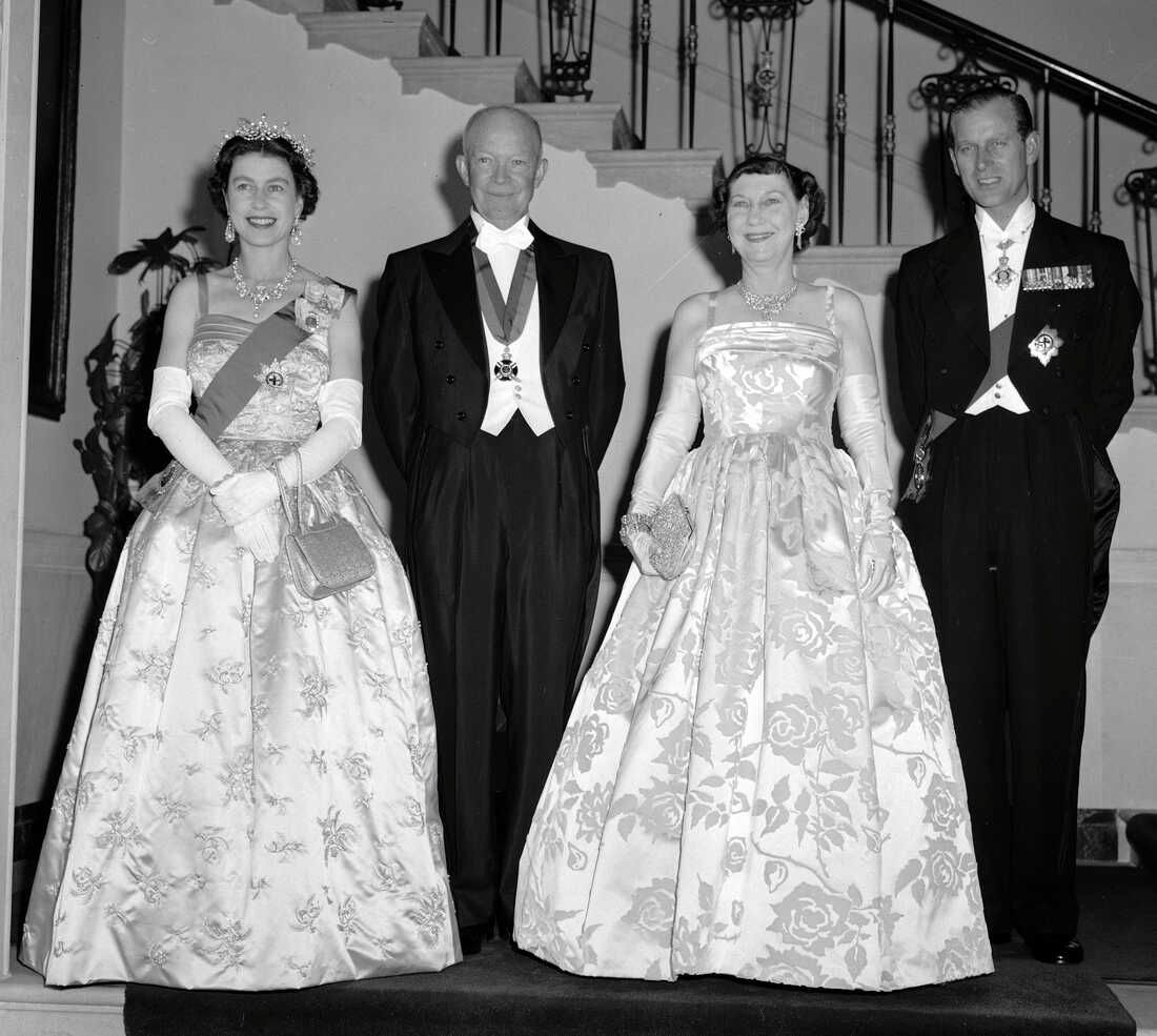 Royal History: The Queen and the Presidents  Queen Elizabeth II's State Visits to America