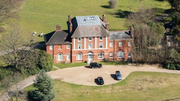 William and Kate Preparing to Relocate to Windsor’s Forest Lodge