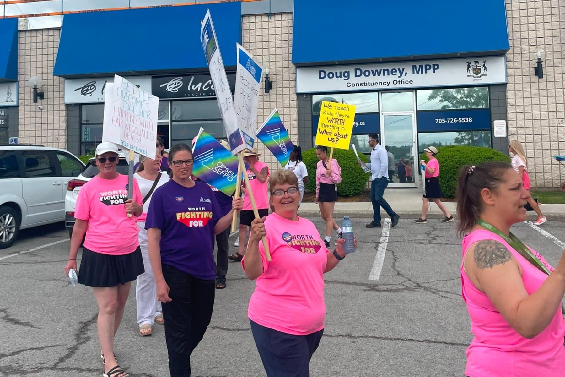 OPSEU members protesting outside MPP Doug Downey's office