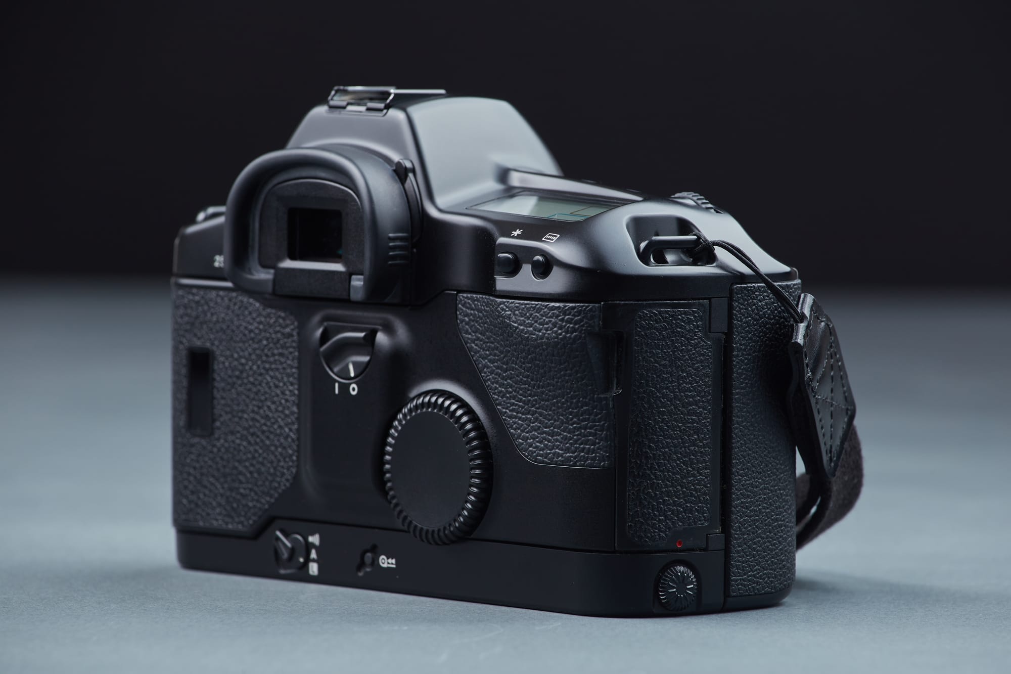 A Review Of The Canon EOS-1N Film Camera