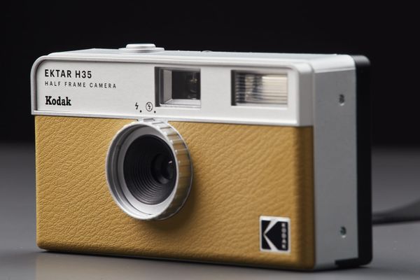 A Review Of The Kodak Ektar H35 Half Frame Film Camera