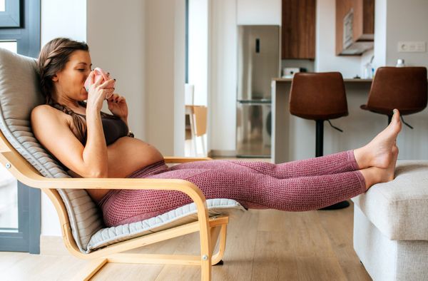 Hospital Bag Checklist: 25+ Essential Items for Mom & Baby