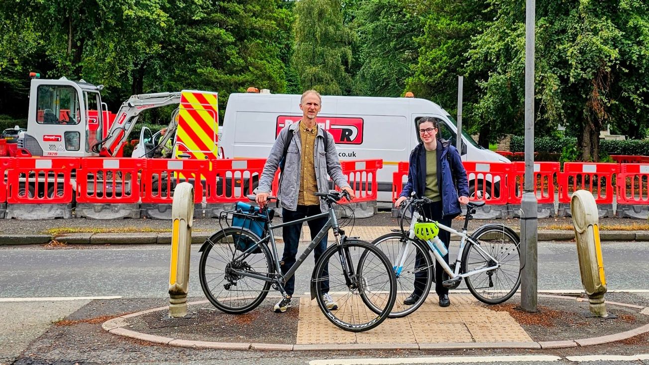 Success for Altrincham teenager's safety campaign as work begins on new A56 crossing