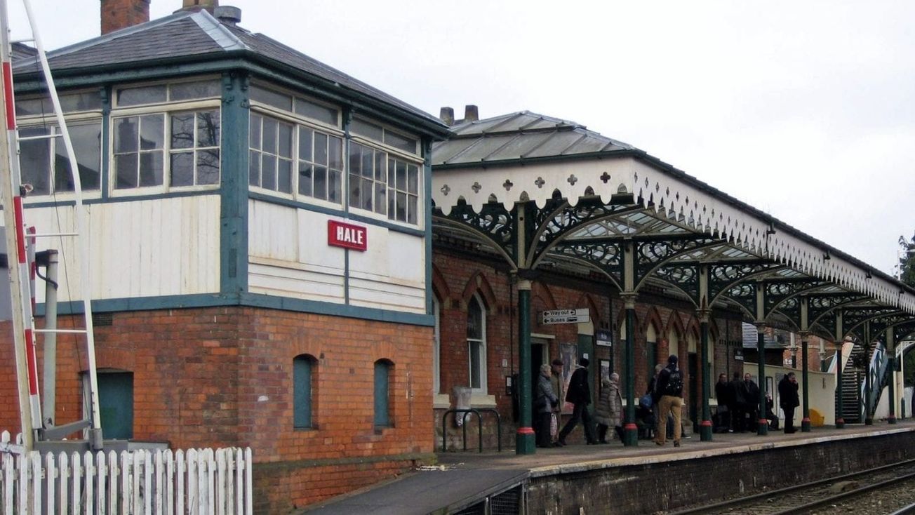 Plan to close Hale Station ticket office scrapped by the government