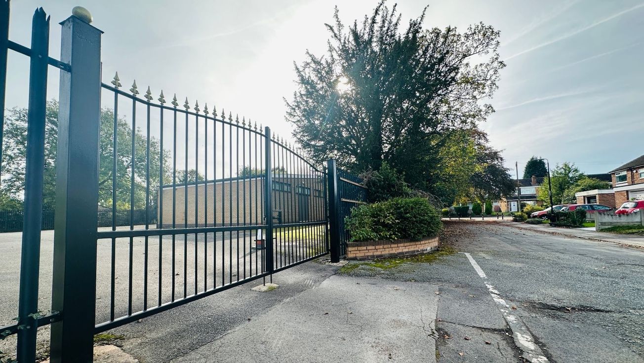 Kingdom Hall of Jehovah's Witnesses in Timperley to be demolished after being sold for housing