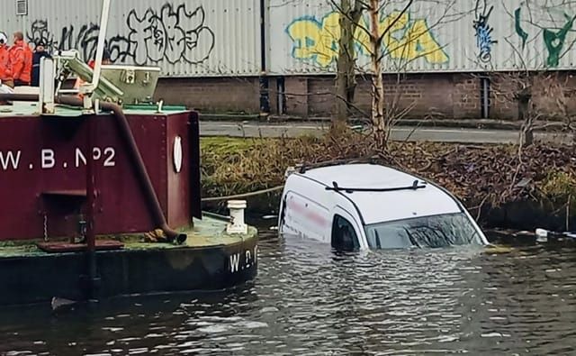Man rescued after van goes into Bridgewater Canal in Timperley