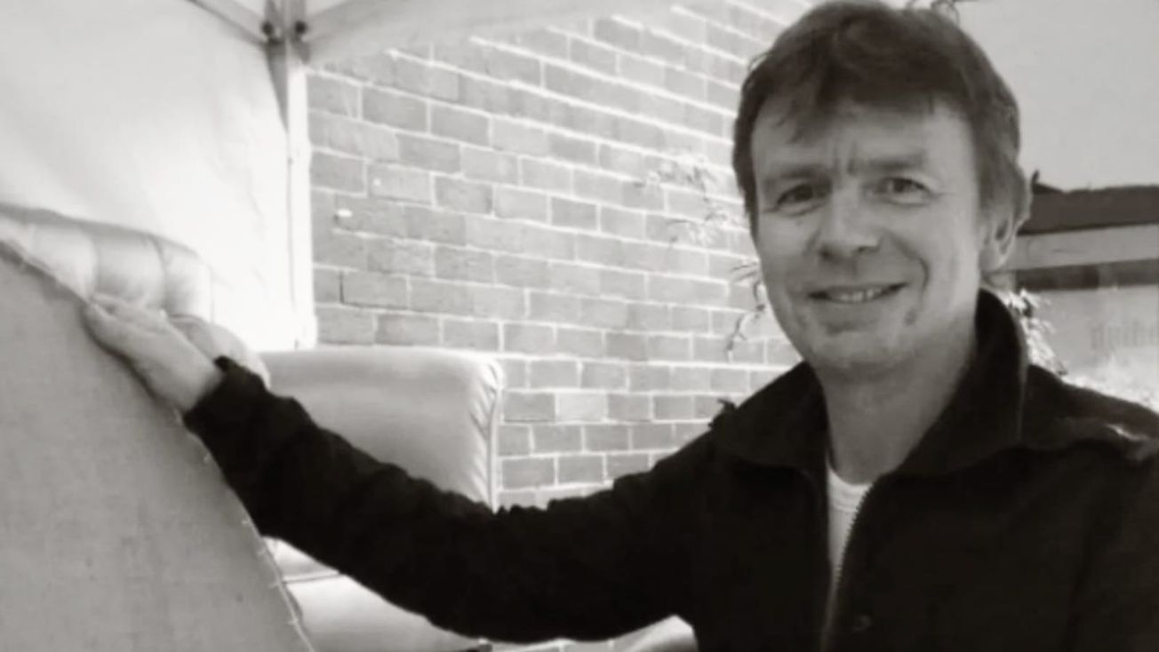 Former Altrincham Market trader’s antique collection to be auctioned