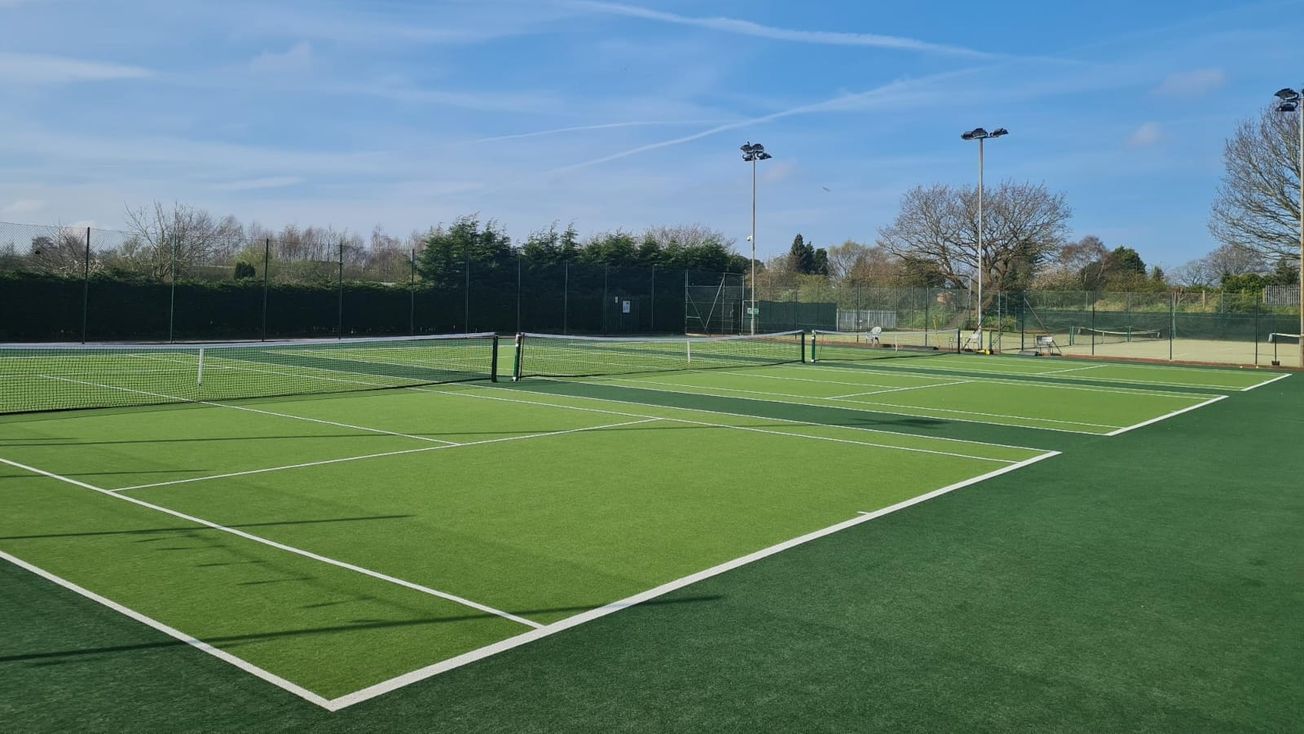 Timperley tennis club to host open day after investing £80,000 in new courts and clubhouse