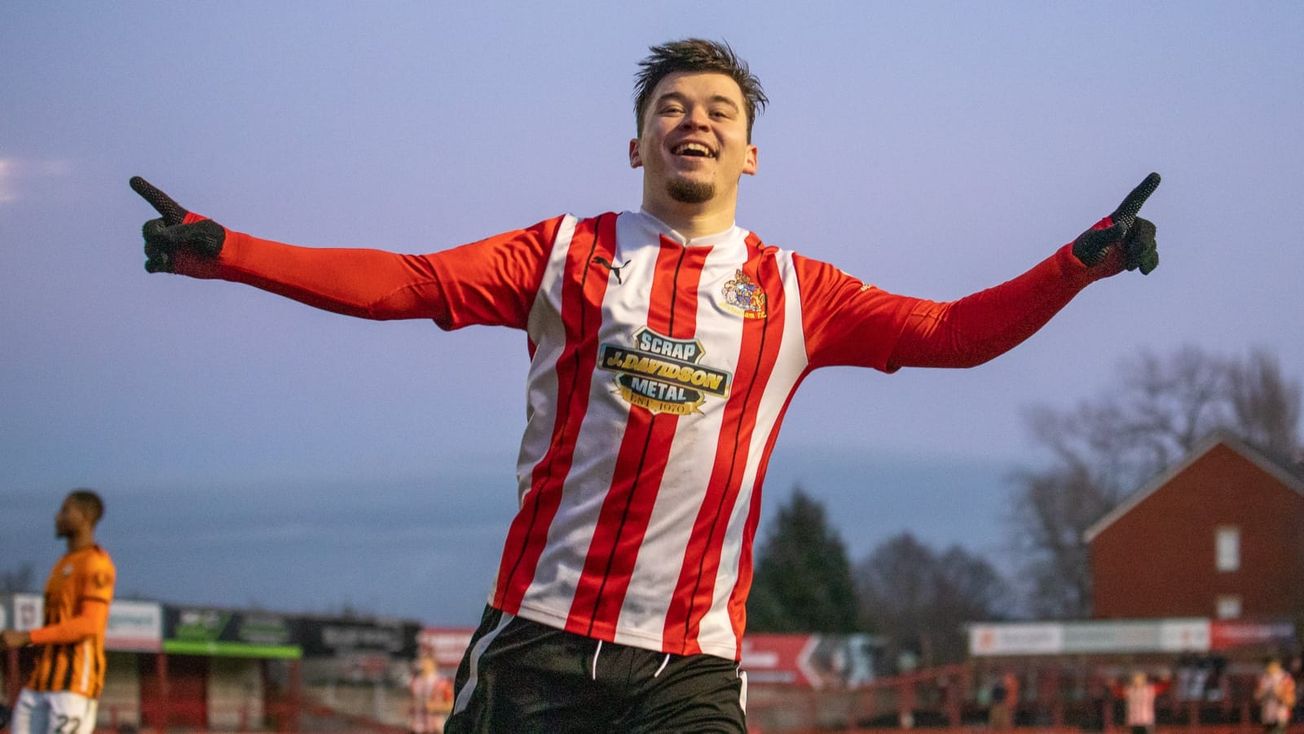 Award-winning Conn-Clarke won't be allowed to leave on the cheap, insist Robins