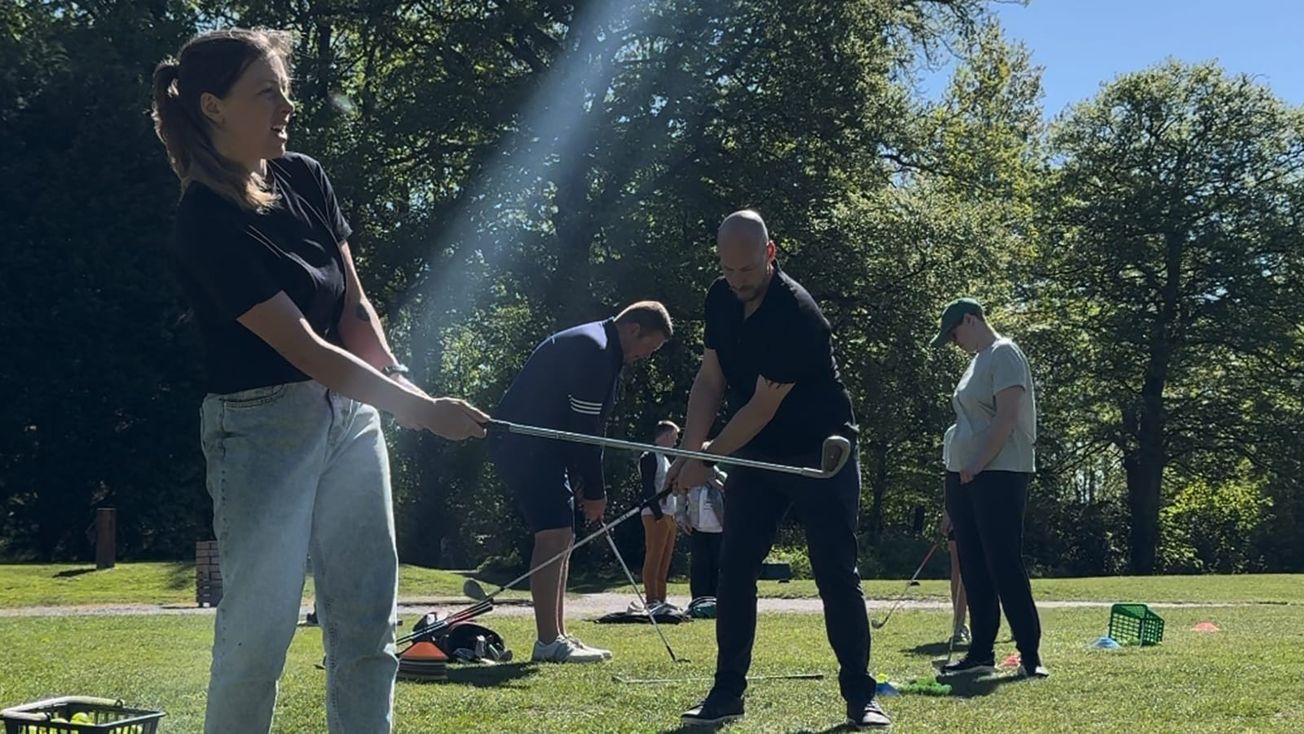 Free golf lessons on offer as part of Altrincham mental wellbeing pilot