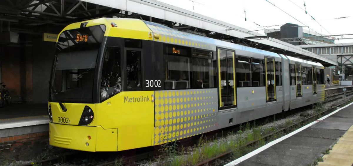 Metrolink fares frozen until August 2015 – and ‘Kids Go Free’ offer is extended