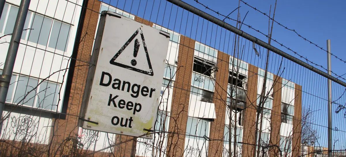 Call for action after disused Manchester Road building hit by NINE arson attacks in 16 months