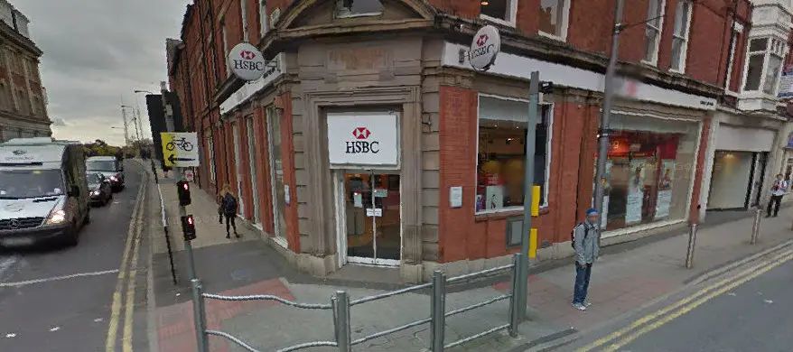 Woman sexually assaulted “in broad daylight” while using HSBC cash machine