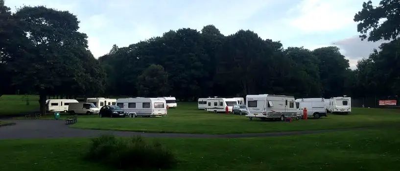 Police give John Leigh Park travellers 24 hours to leave