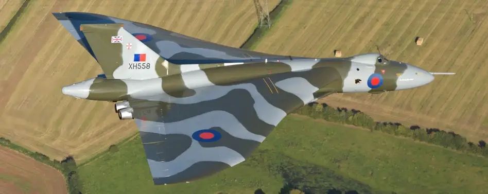 Vulcan bomber to fly close to Altrincham during farewell tour of Britain