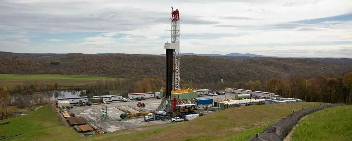 Shale gas drilling a step closer after government grants Altrincham fracking licence