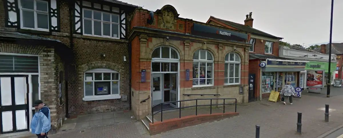 NatWest in Timperley targeted by cash machine fraudster