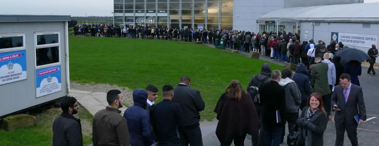 Manchester Airport under fire as jobs fair causes “absolute pandemonium” on roads