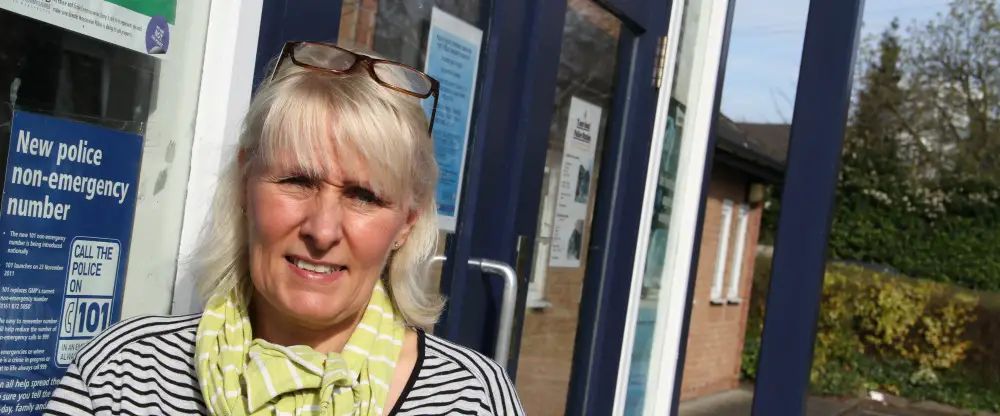 Respected Altrincham detective retires after 30 years on the beat