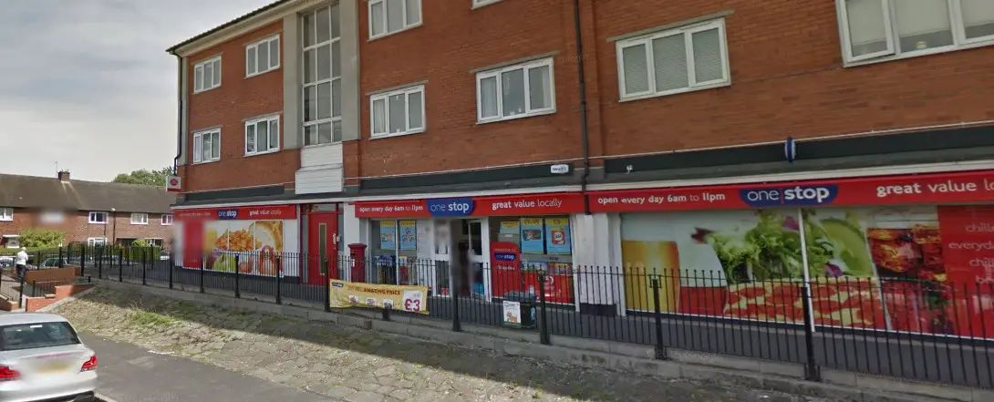 Timperley man fined for kicking in shop door while drunk and high on cocaine