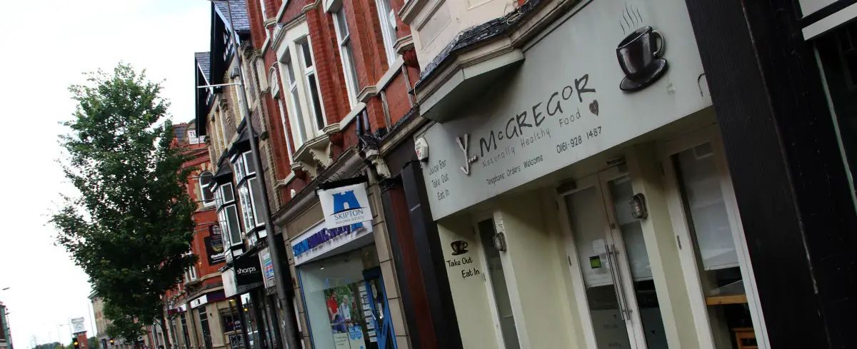 Cafés close down in Altrincham town centre and Hale village