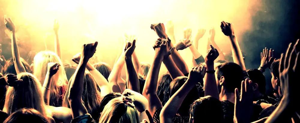 Hundreds complain of “booming” late-night music in Altrincham area