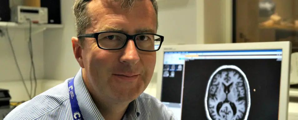 Hale scientist to lead £1.5m research into lung cancer treatment