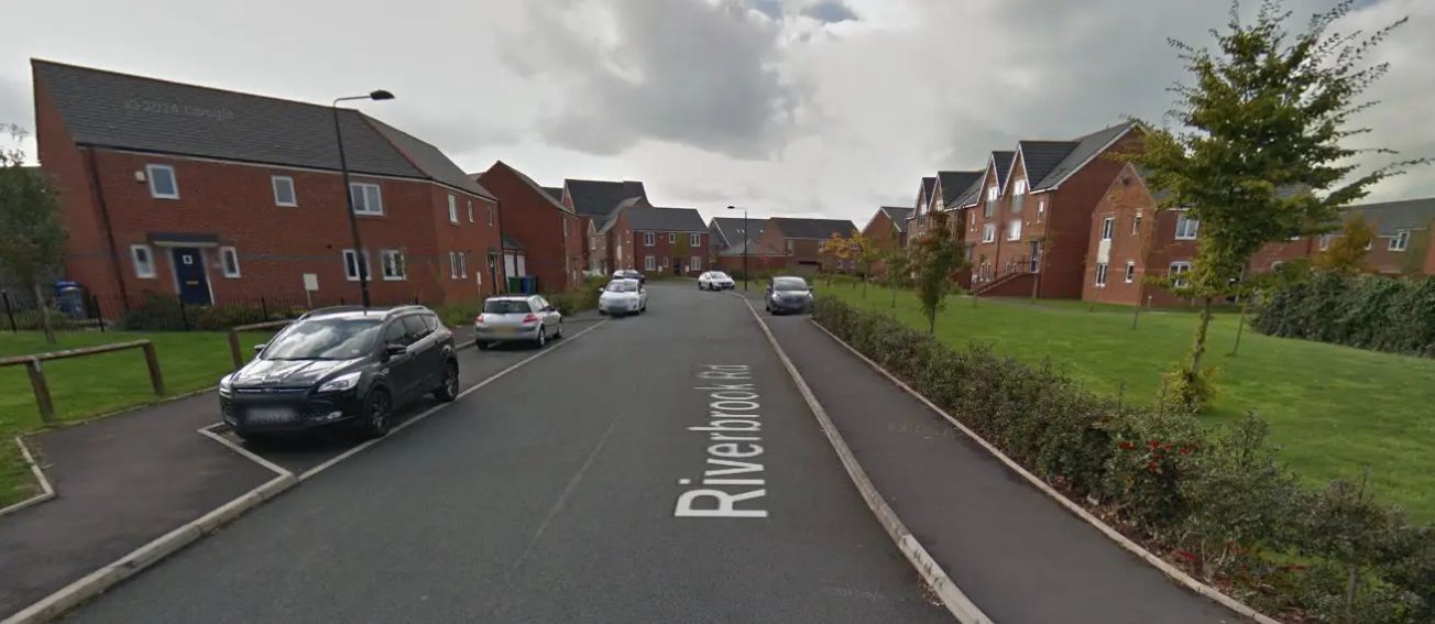 Cat flap used as Mercedes stolen in Timperley robbery