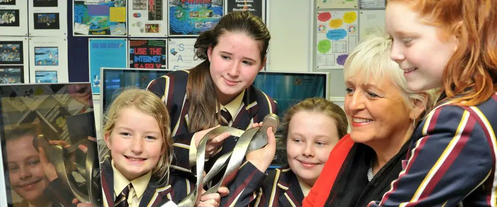 Altrincham schoolgirls’ backpack invention wins place at national finals