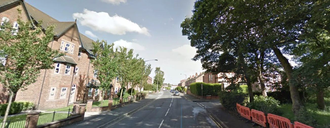 Police hunting for “man in cowboy hat” after girl, 11, escapes attempted abduction in Altrincham
