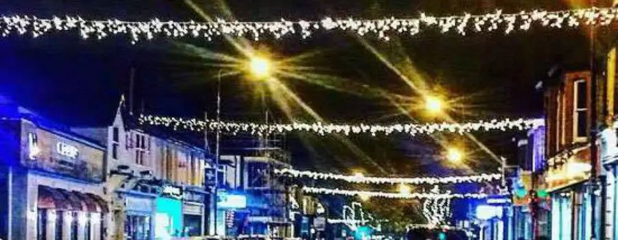 Hale to be lit up this Christmas after local businesses raise £15,000