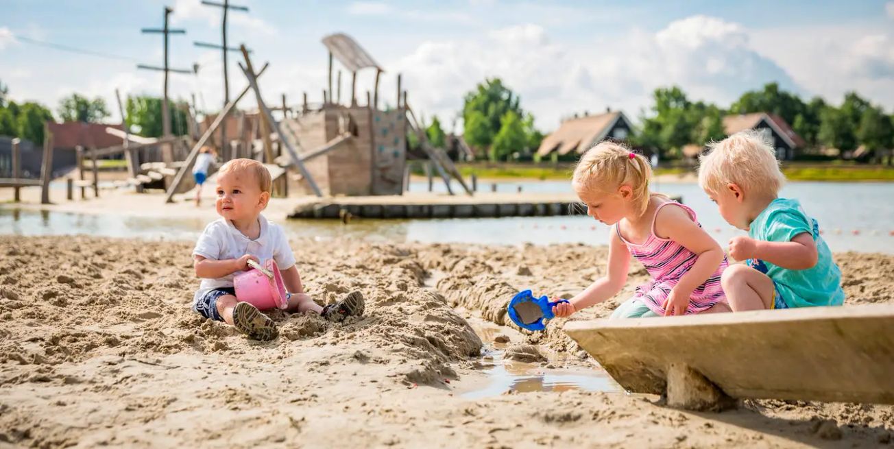 Altrincham mum launches website promoting family-friendly holidays in Belgium and Holland
