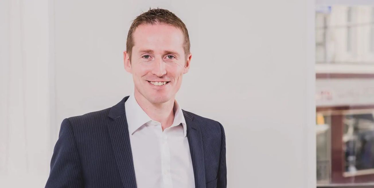 Looney joins the Altrincham FC board