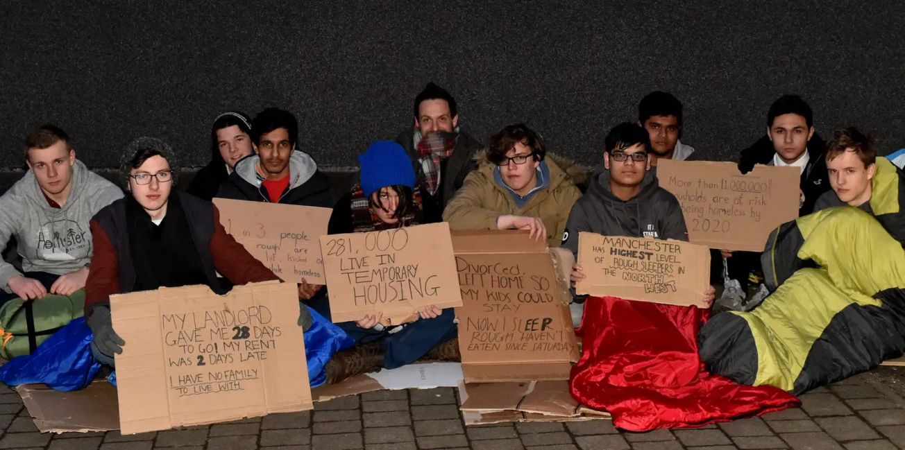 Sixth formers spend the night in -10 degrees to raise awareness of homelessness